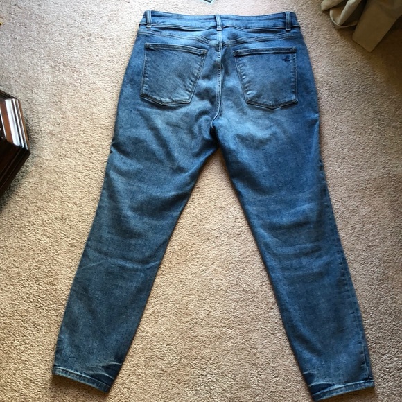 DL1961 Florence Cropped Mid Rise Skinny - Picture 5 of 8